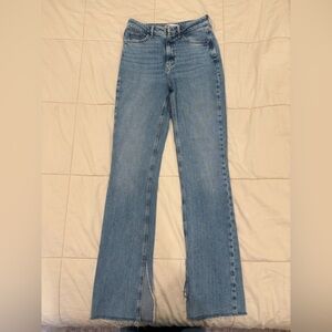 ZARA JEANS SIZE 4
